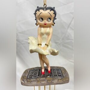 Vintage Betty Boop Wind Chime Skirt Blowing Up Marilyn Monroe